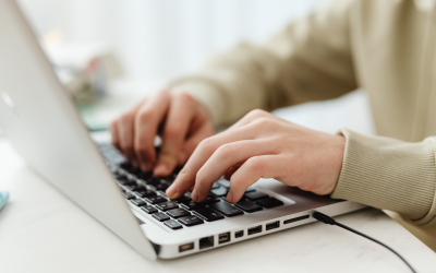 How to Write an Executive Job Description That Attracts Top Talent